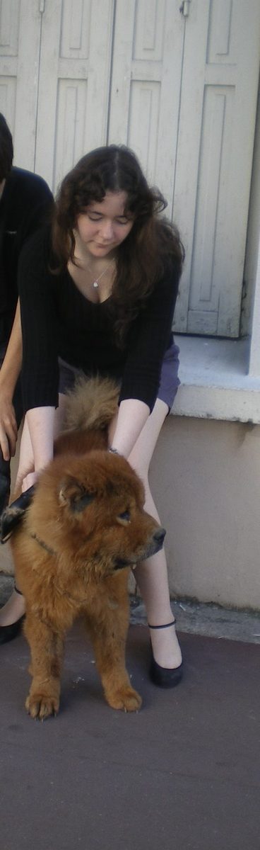 Cécilia avec Spot, son premier chien